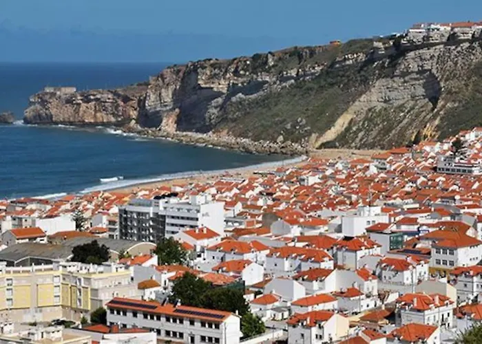 Rodrigues Family House 73a Nazaré